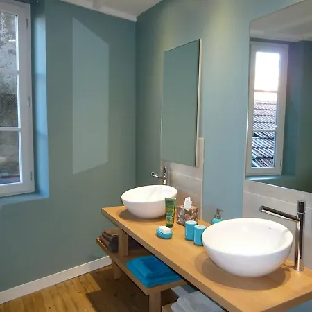 Bed & Breakfast Les Parfums De Madeleine Montbrison