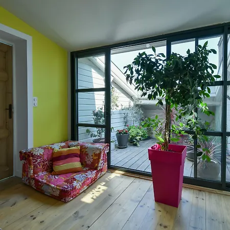Bed & Breakfast Les Parfums De Madeleine 3*