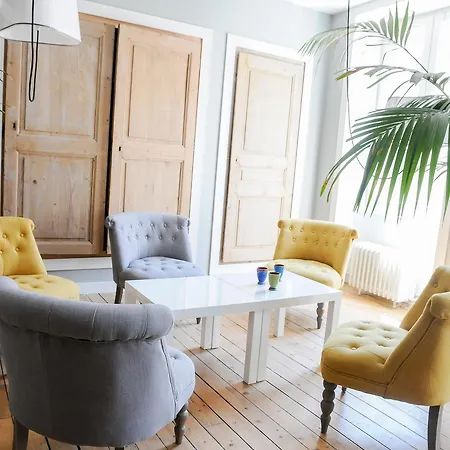 Les Parfums De Madeleine Bed & Breakfast